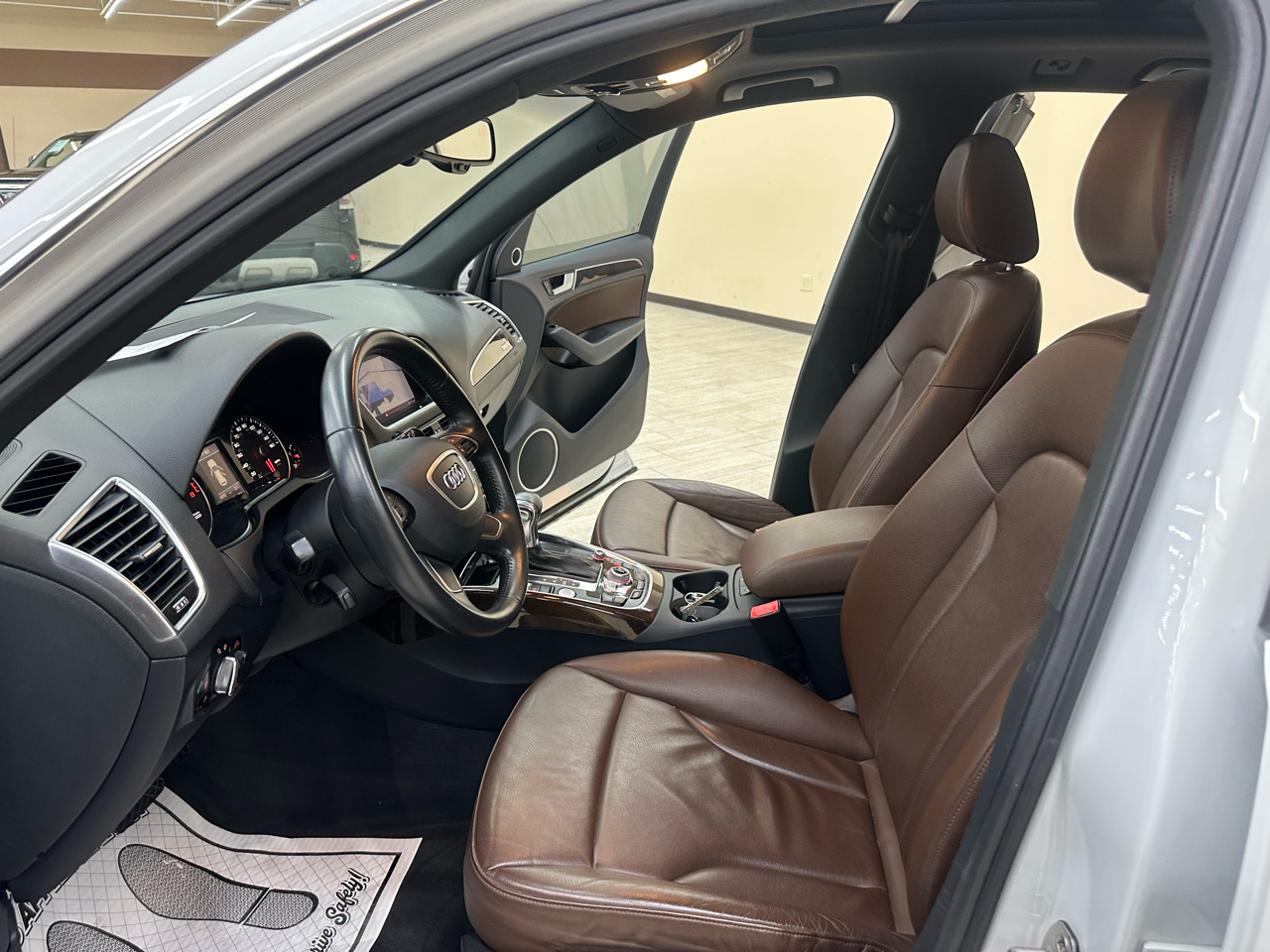 2013 Audi Q5 3.0T Prestige Premium photo 18