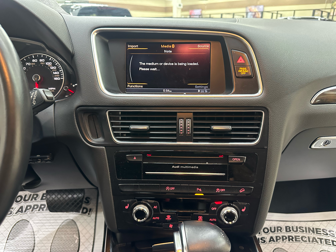 2013 Audi Q5 3.0T Prestige Premium photo 24