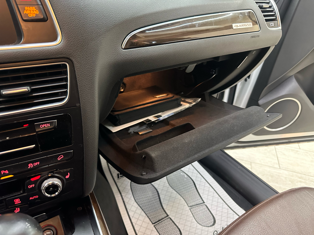 2013 Audi Q5 3.0T Prestige Premium photo 27