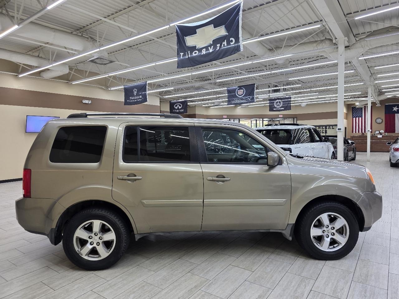 Honda Pilot EX 2WD 5-Spd AT 2011