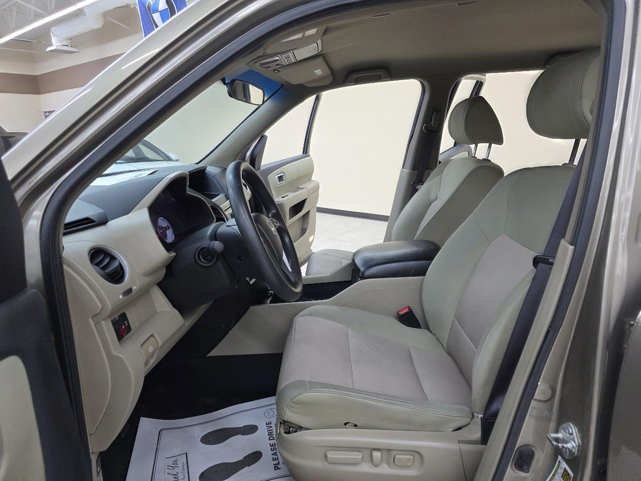 Honda Pilot EX 2WD 5-Spd AT 2011