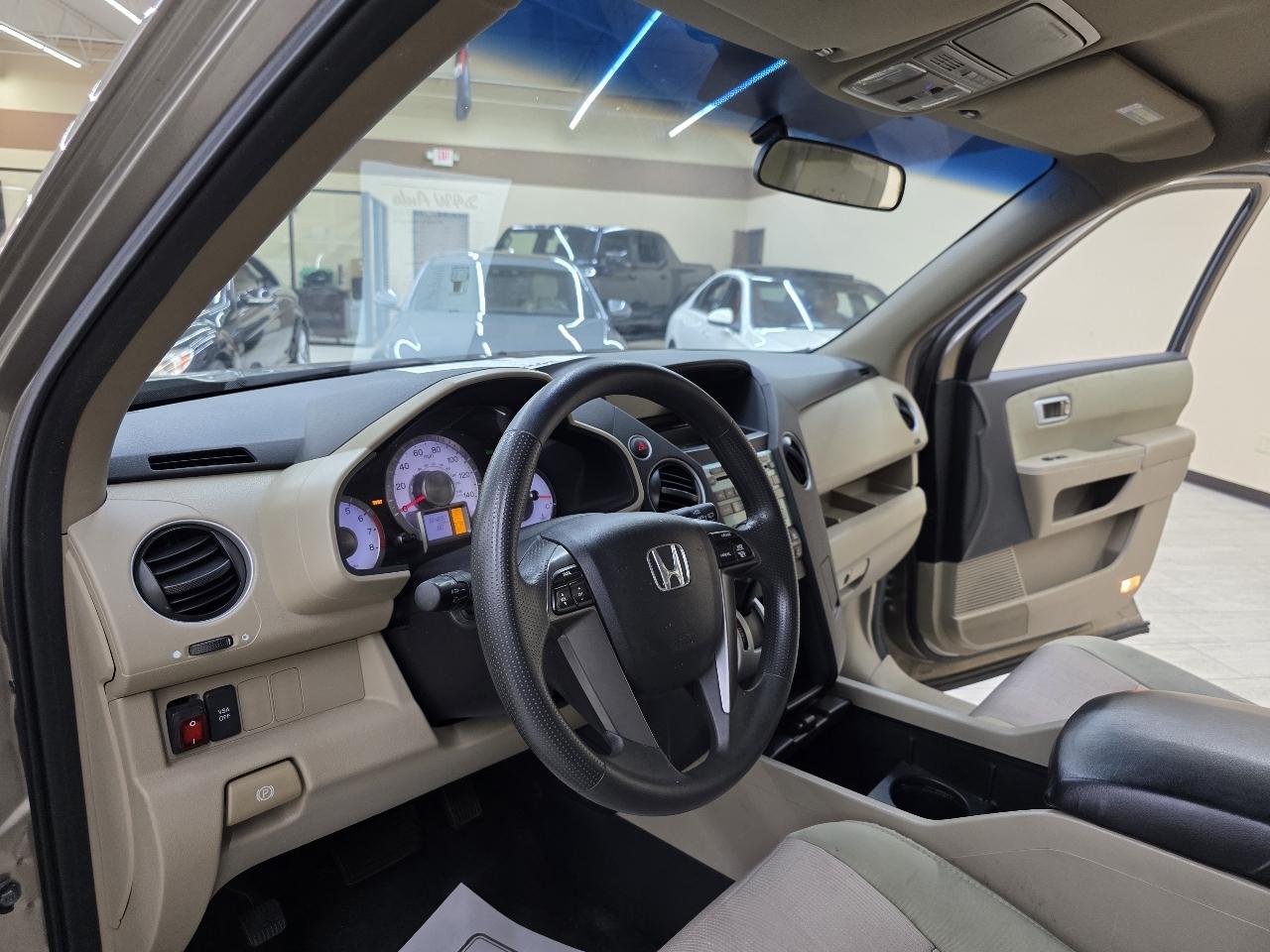 Honda Pilot EX 2WD 5-Spd AT 2011