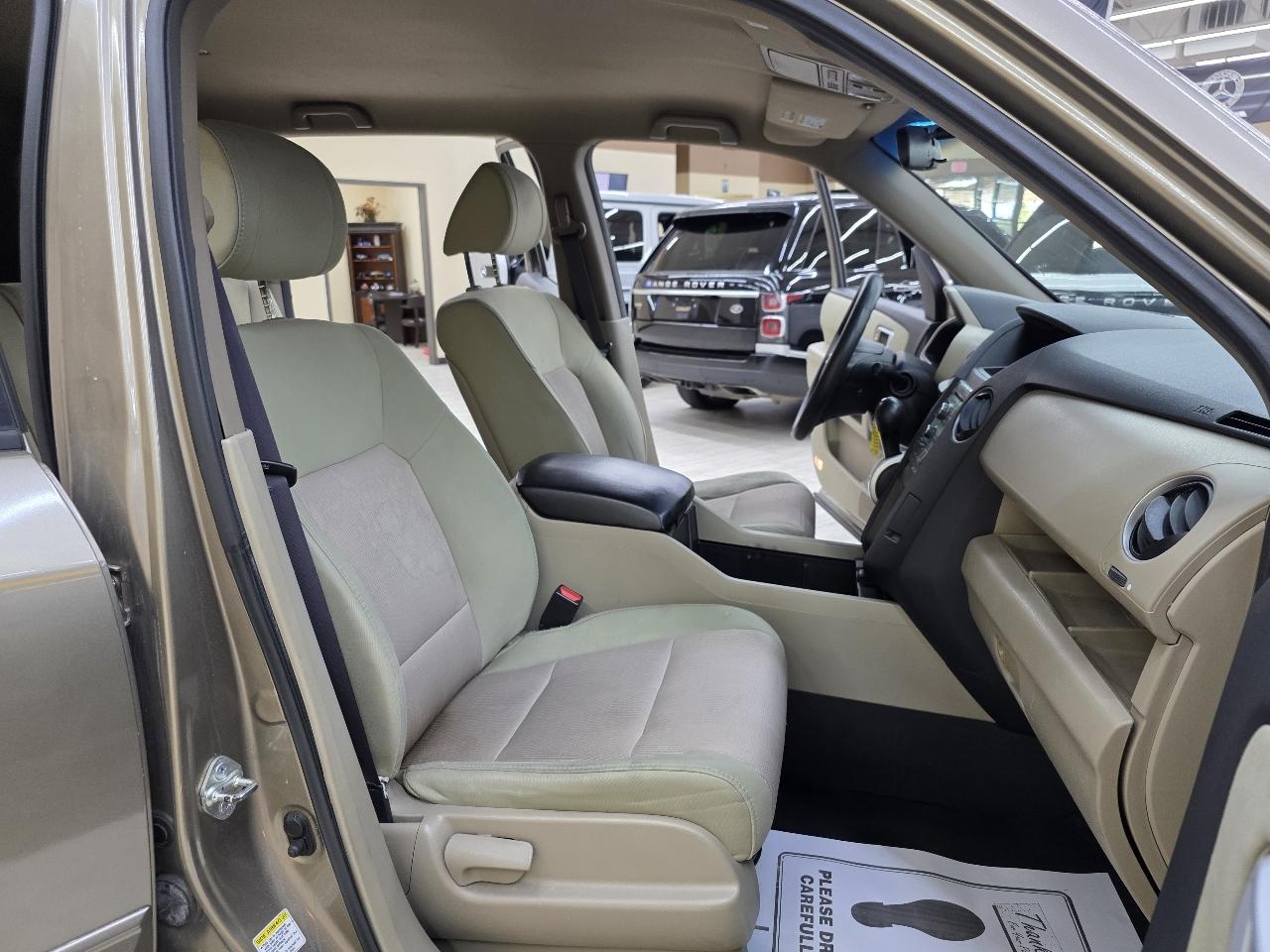 Honda Pilot EX 2WD 5-Spd AT 2011