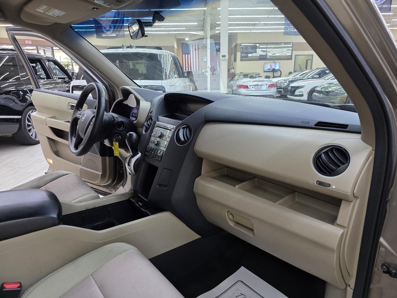 Honda Pilot EX 2WD 5-Spd AT 2011