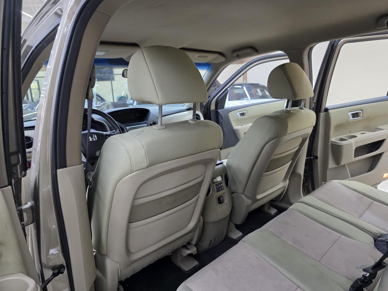 Honda Pilot EX 2WD 5-Spd AT 2011