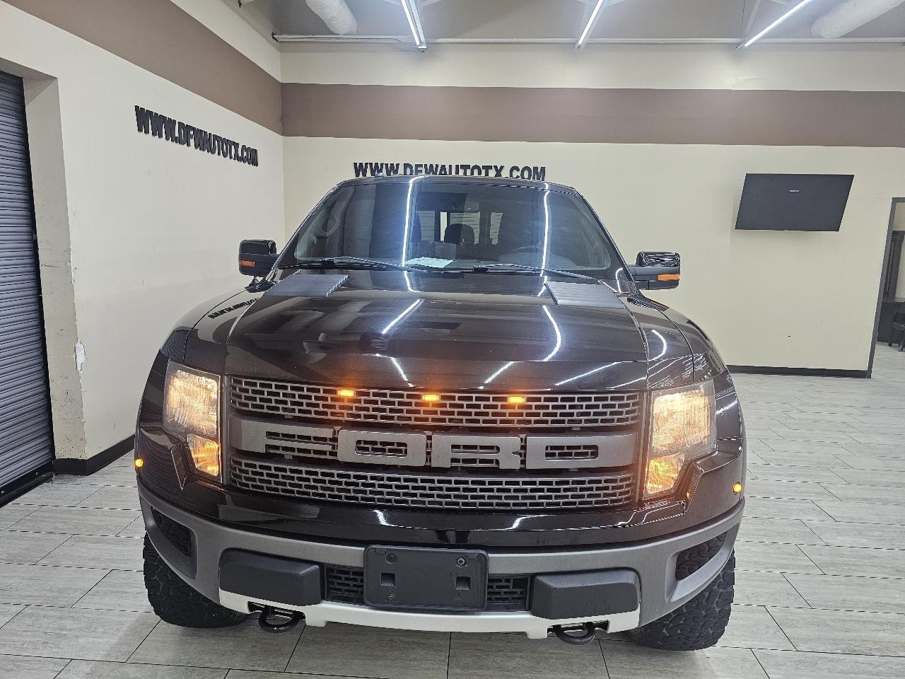 Ford F-150 SVT Raptor SuperCrew 5.5-ft. Bed 4WD 2012
