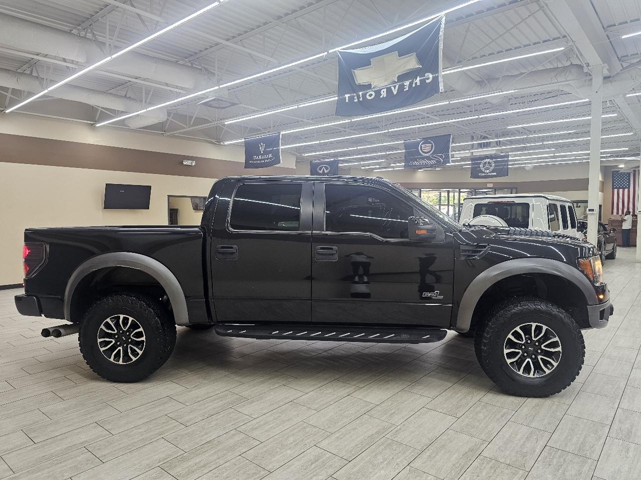 Ford F-150 SVT Raptor SuperCrew 5.5-ft. Bed 4WD 2012