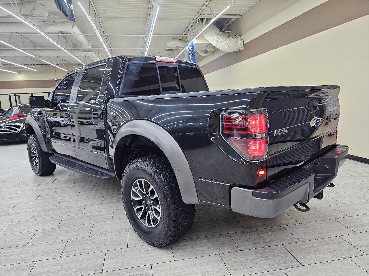 Ford F-150 SVT Raptor SuperCrew 5.5-ft. Bed 4WD 2012