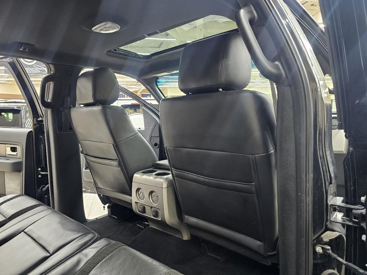 Ford F-150 SVT Raptor SuperCrew 5.5-ft. Bed 4WD 2012