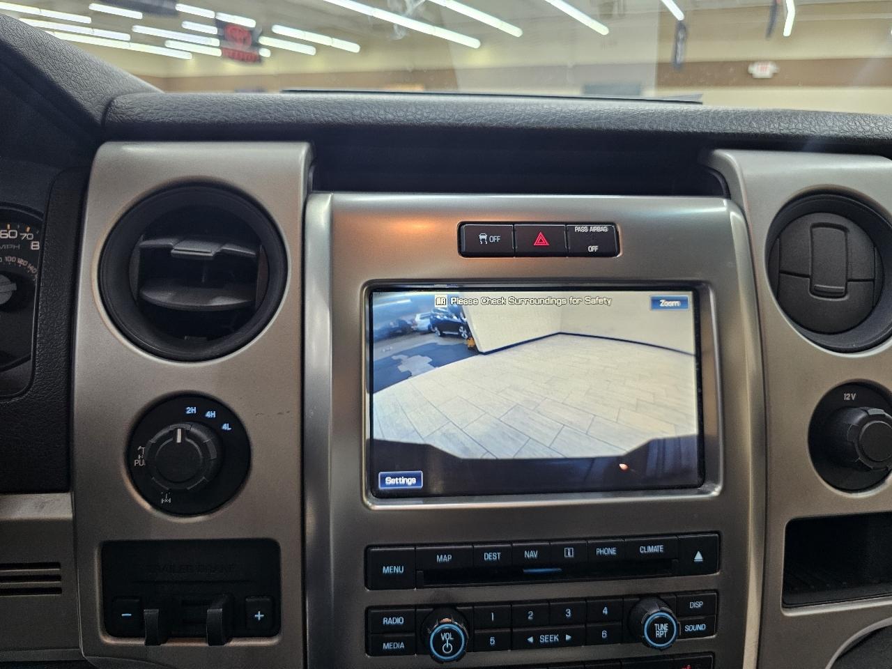 Ford F-150 SVT Raptor SuperCrew 5.5-ft. Bed 4WD 2012