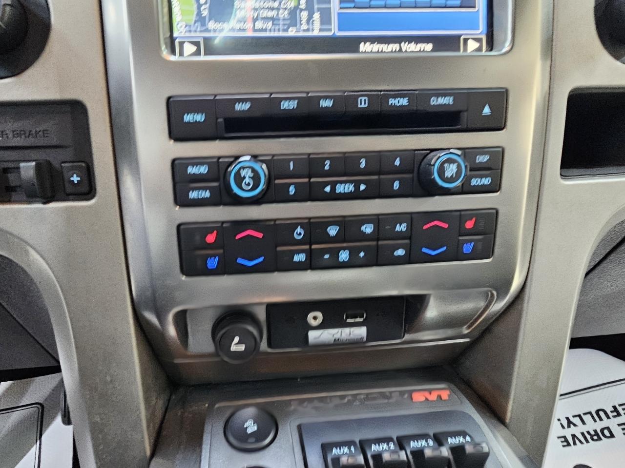 Ford F-150 SVT Raptor SuperCrew 5.5-ft. Bed 4WD 2012