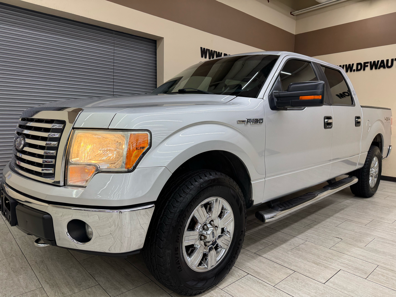 2012 Ford F-150 XLT photo 2