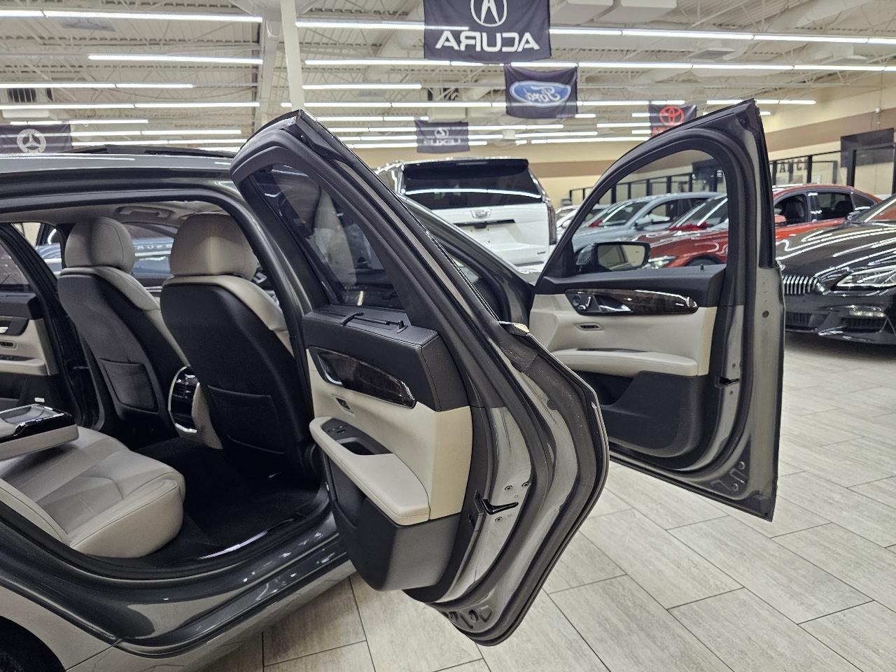 Cadillac CT6 3.6L Premium Luxury AWD 2017