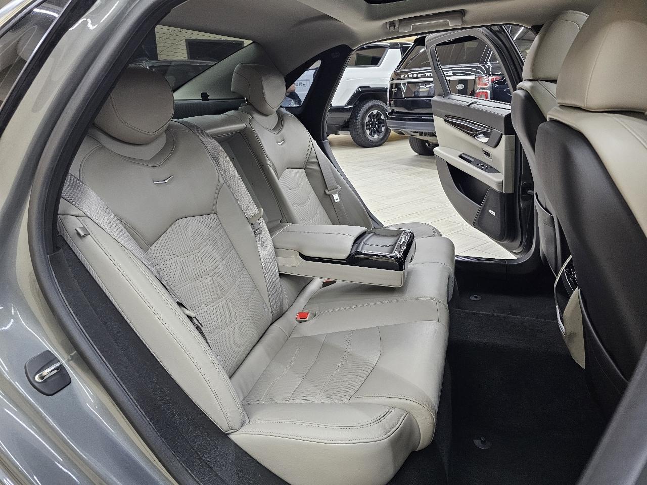 Cadillac CT6 3.6L Premium Luxury AWD 2017