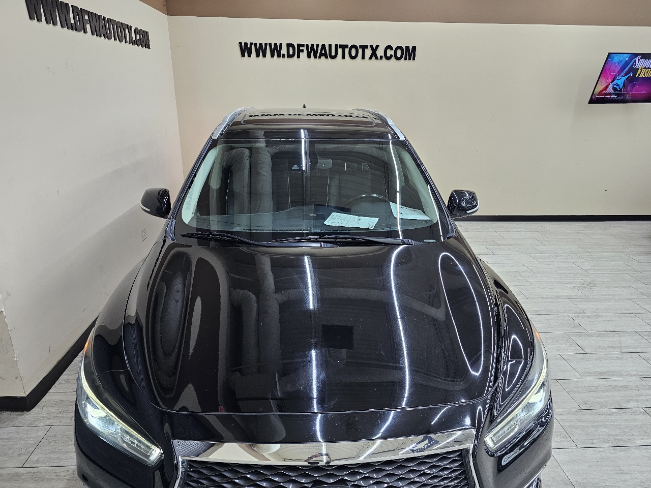 Infiniti QX60 Luxe 4D SUV FWD 2019 Infiniti QX60 Luxe 4D SUV FWD 2019