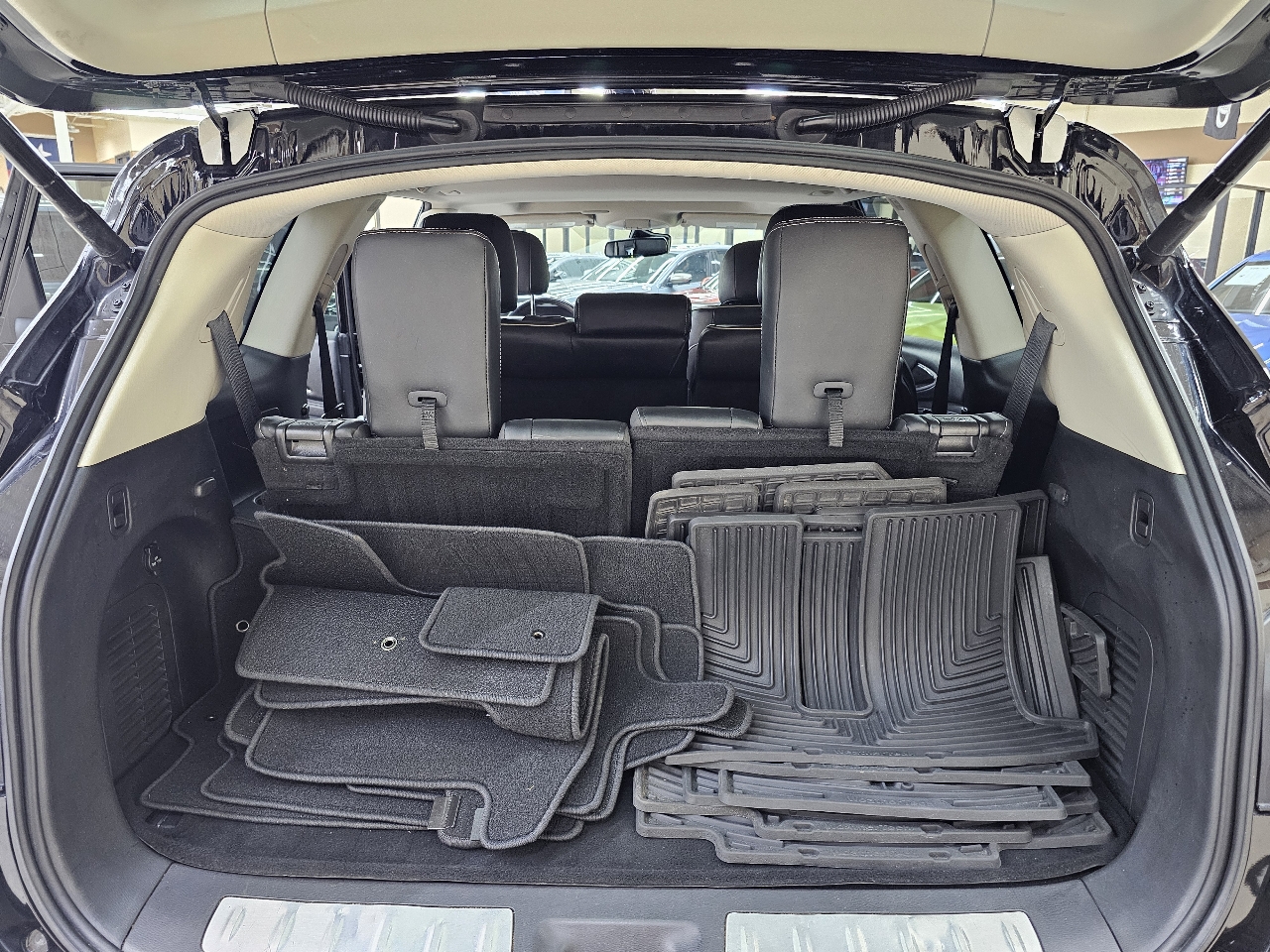 Infiniti QX60 Luxe 4D SUV FWD 2019 Infiniti QX60 Luxe 4D SUV FWD 2019