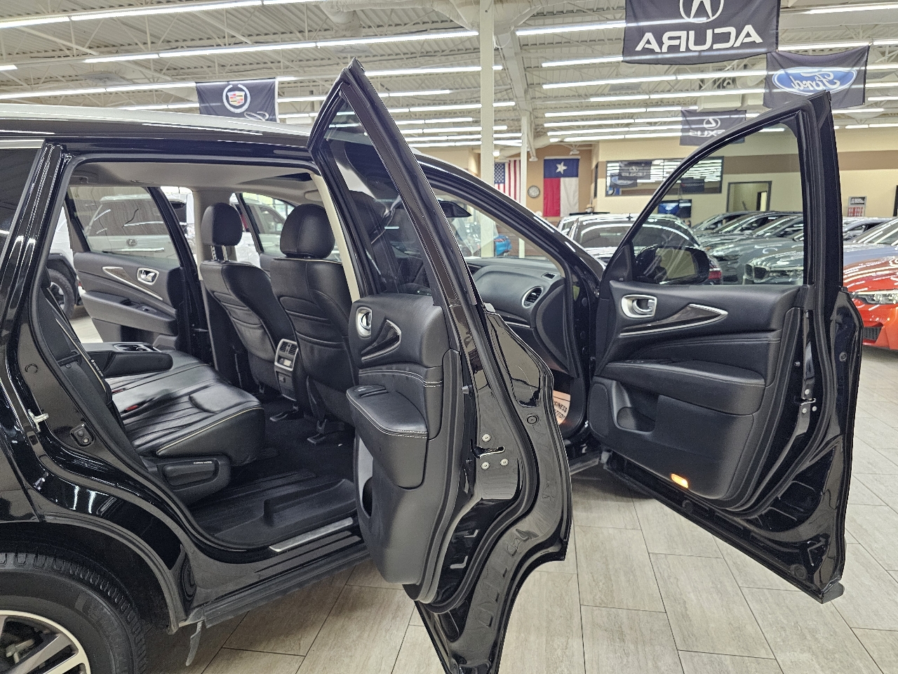 Infiniti QX60 Luxe 4D SUV FWD 2019 Infiniti QX60 Luxe 4D SUV FWD 2019