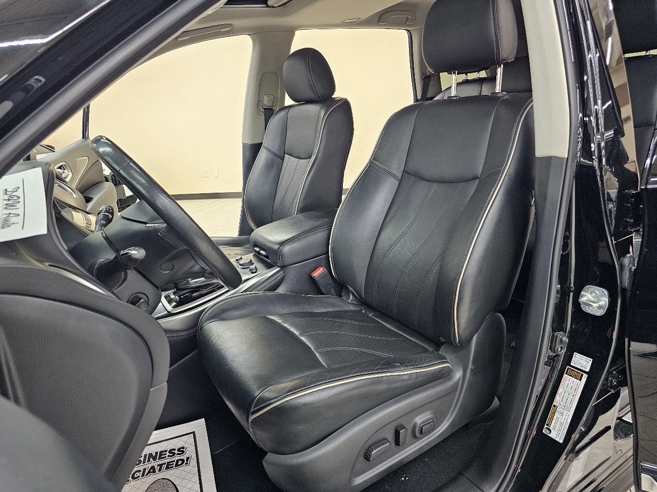 Infiniti QX60 Luxe 4D SUV FWD 2019 Infiniti QX60 Luxe 4D SUV FWD 2019