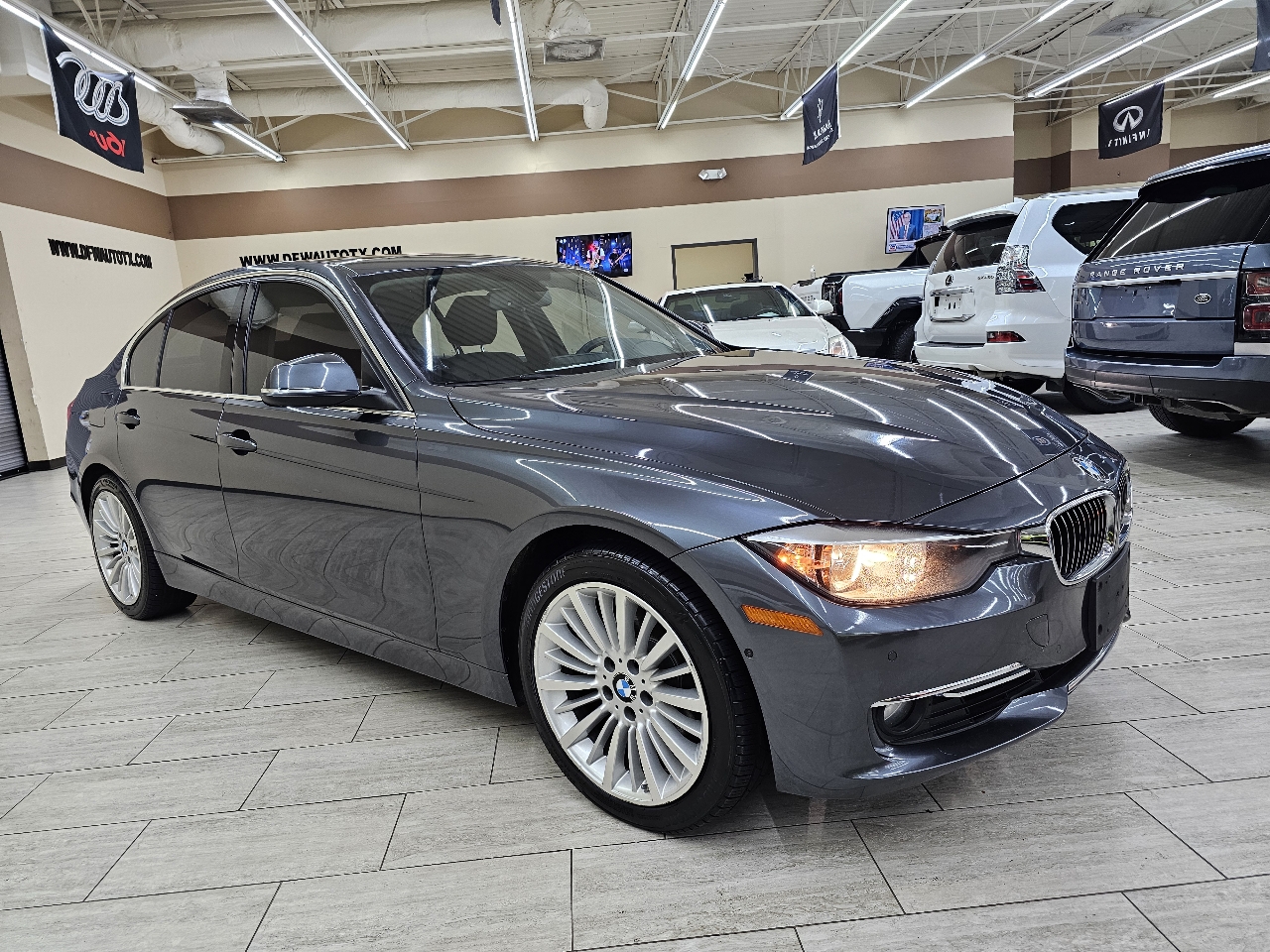 BMW 3-Series 328i Sedan 2013 BMW 3-Series 328i Sedan 2013