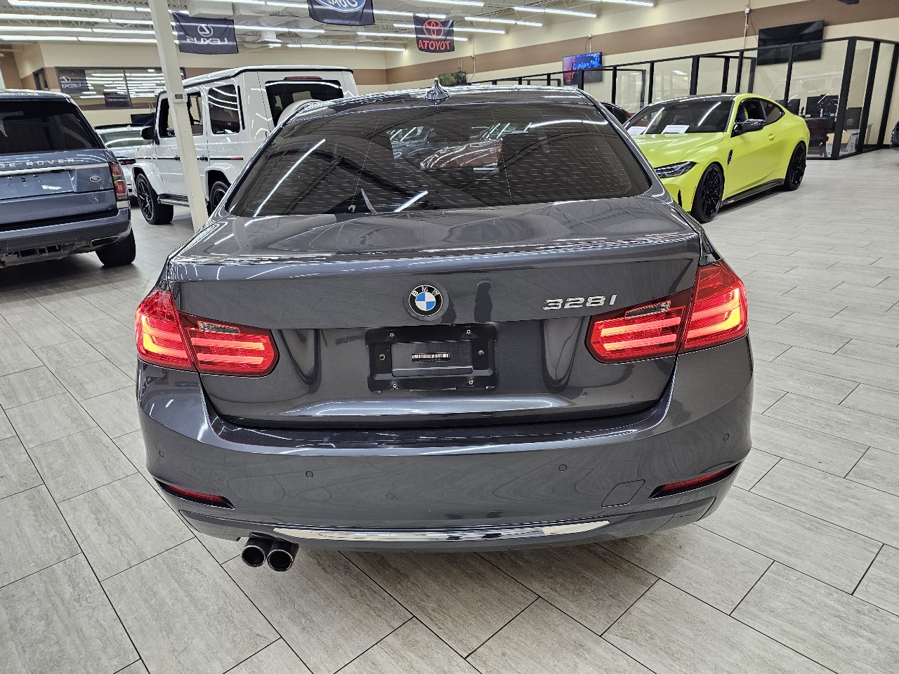 BMW 3-Series 328i Sedan 2013 BMW 3-Series 328i Sedan 2013