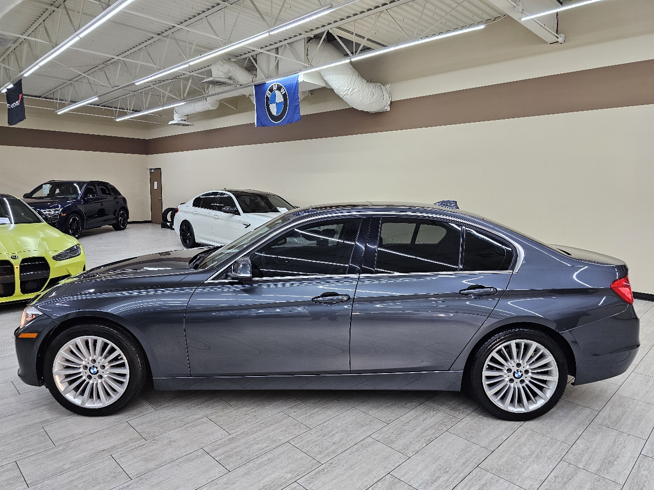 BMW 3-Series 328i Sedan 2013 BMW 3-Series 328i Sedan 2013