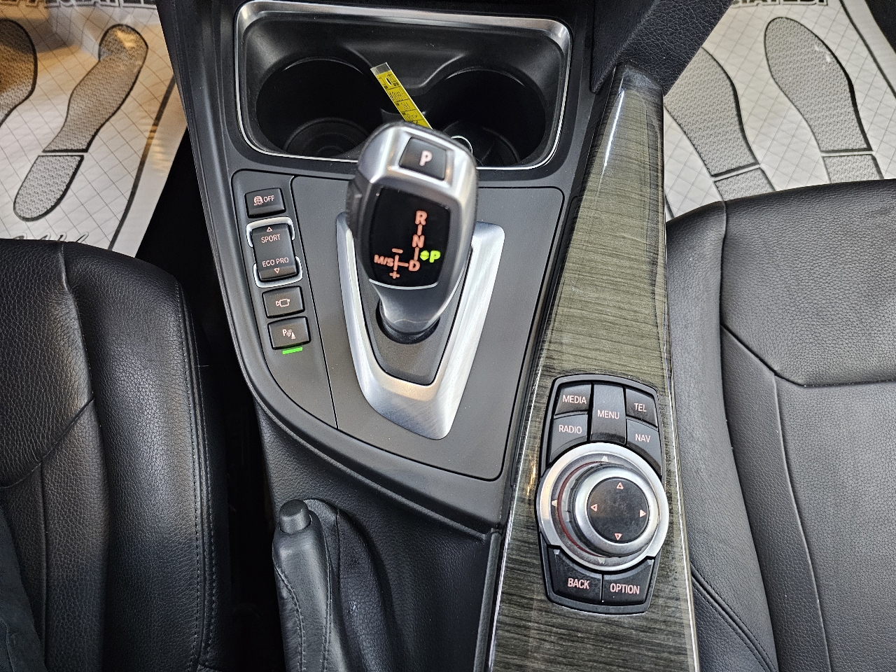 BMW 3-Series 328i Sedan 2013 BMW 3-Series 328i Sedan 2013