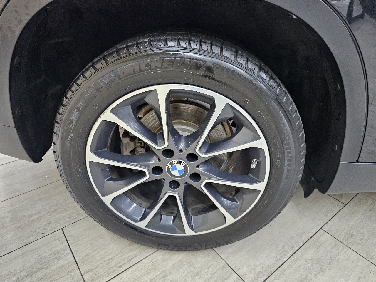 BMW X5  2018 BMW X5  2018