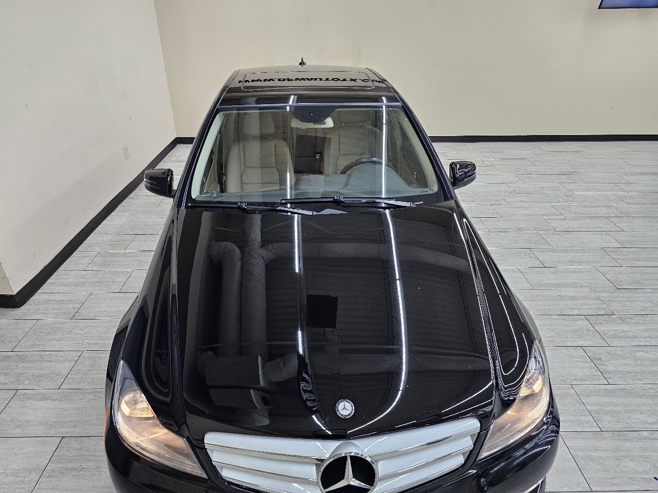 Mercedes-Benz C-Class C250 Luxury Sedan 2012 Mercedes-Benz C-Class C250 Luxury Sedan 2012