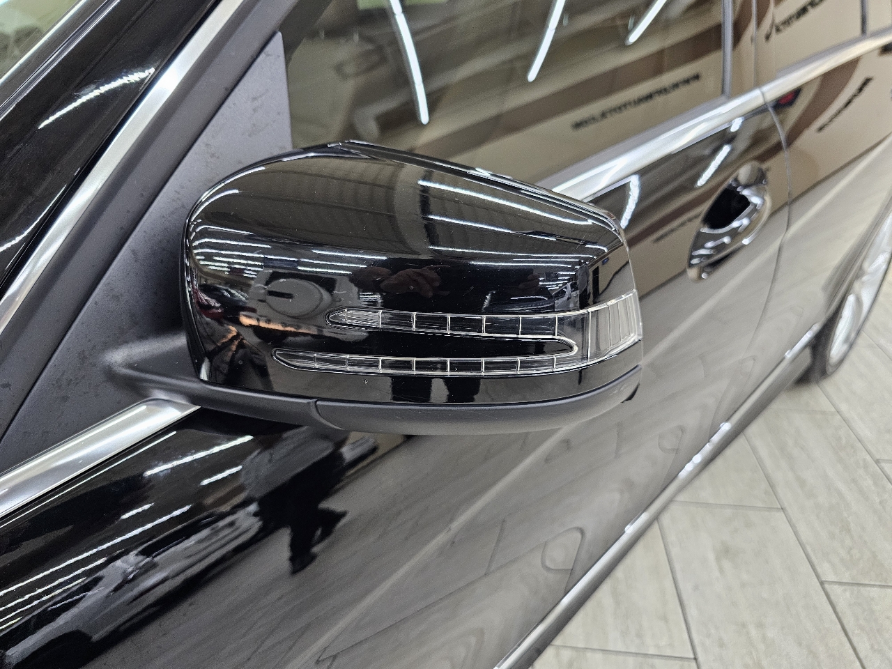 Mercedes-Benz C-Class C250 Luxury Sedan 2012 Mercedes-Benz C-Class C250 Luxury Sedan 2012