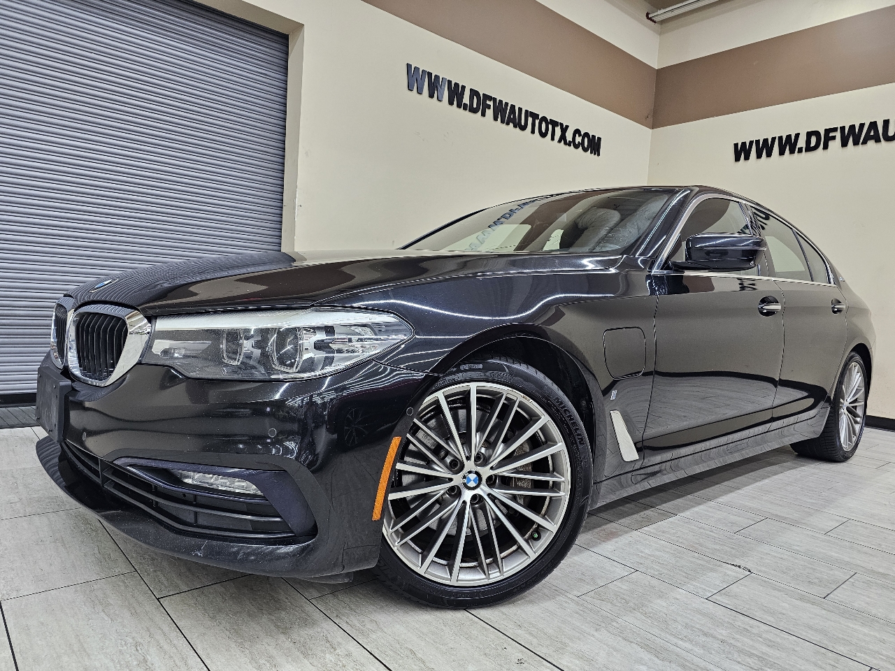 BMW 5-Series 530e iPerformance 2018 BMW 5-Series 530e iPerformance 2018