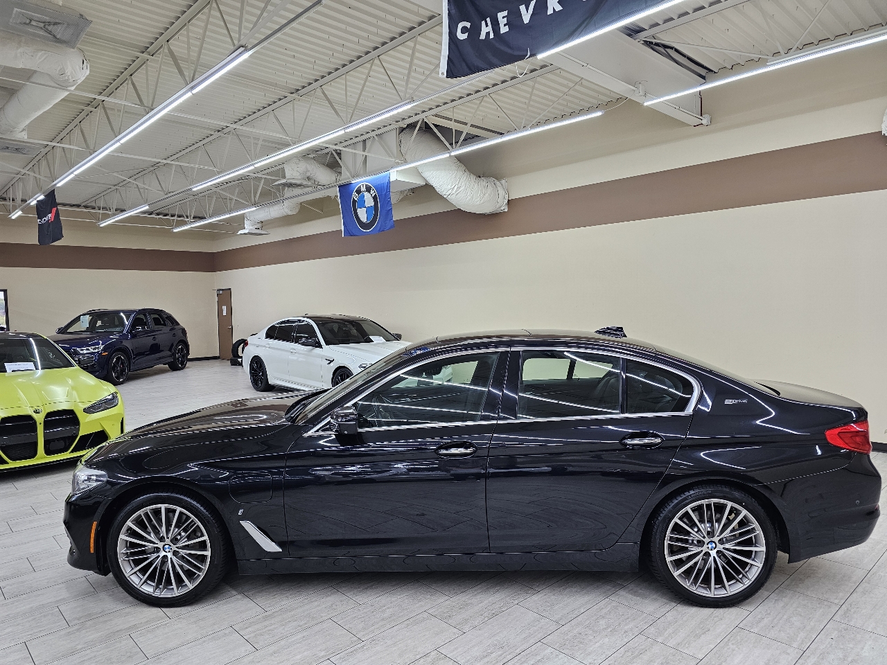 BMW 5-Series 530e iPerformance 2018 BMW 5-Series 530e iPerformance 2018