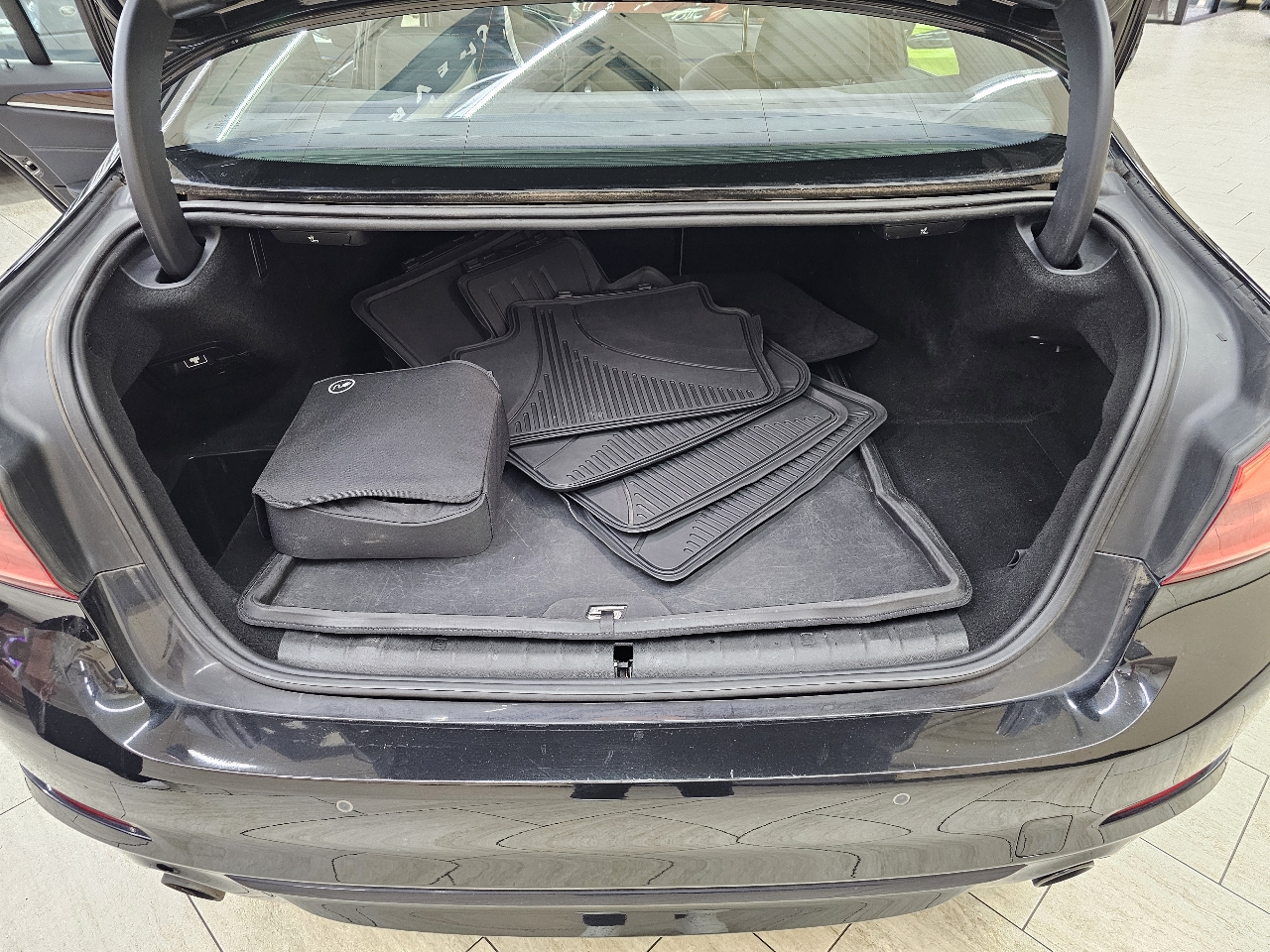 BMW 5-Series 530e iPerformance 2018 BMW 5-Series 530e iPerformance 2018