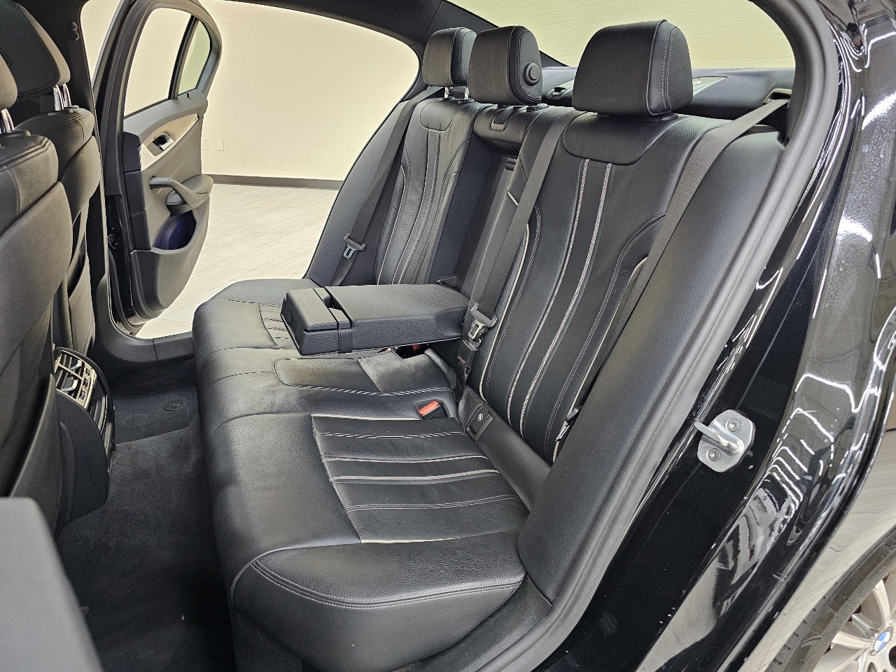 BMW 5-Series 530e iPerformance 2018 BMW 5-Series 530e iPerformance 2018