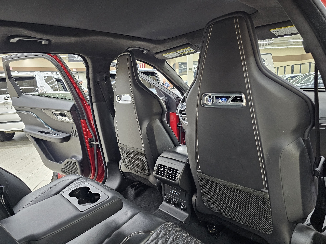Jaguar F-Pace SVR 2019 Jaguar F-Pace SVR 2019