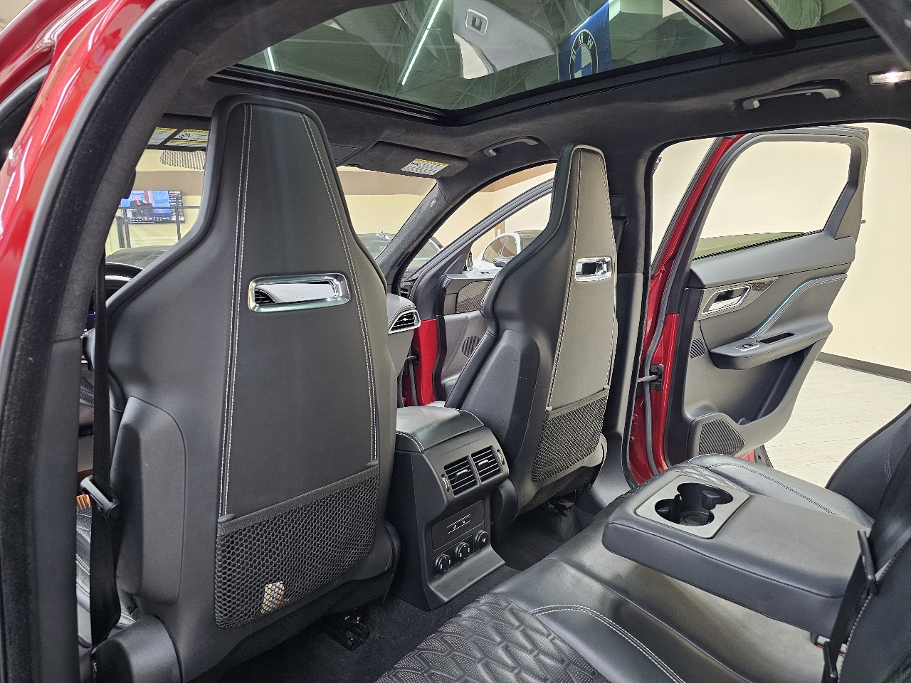 Jaguar F-Pace SVR 2019 Jaguar F-Pace SVR 2019