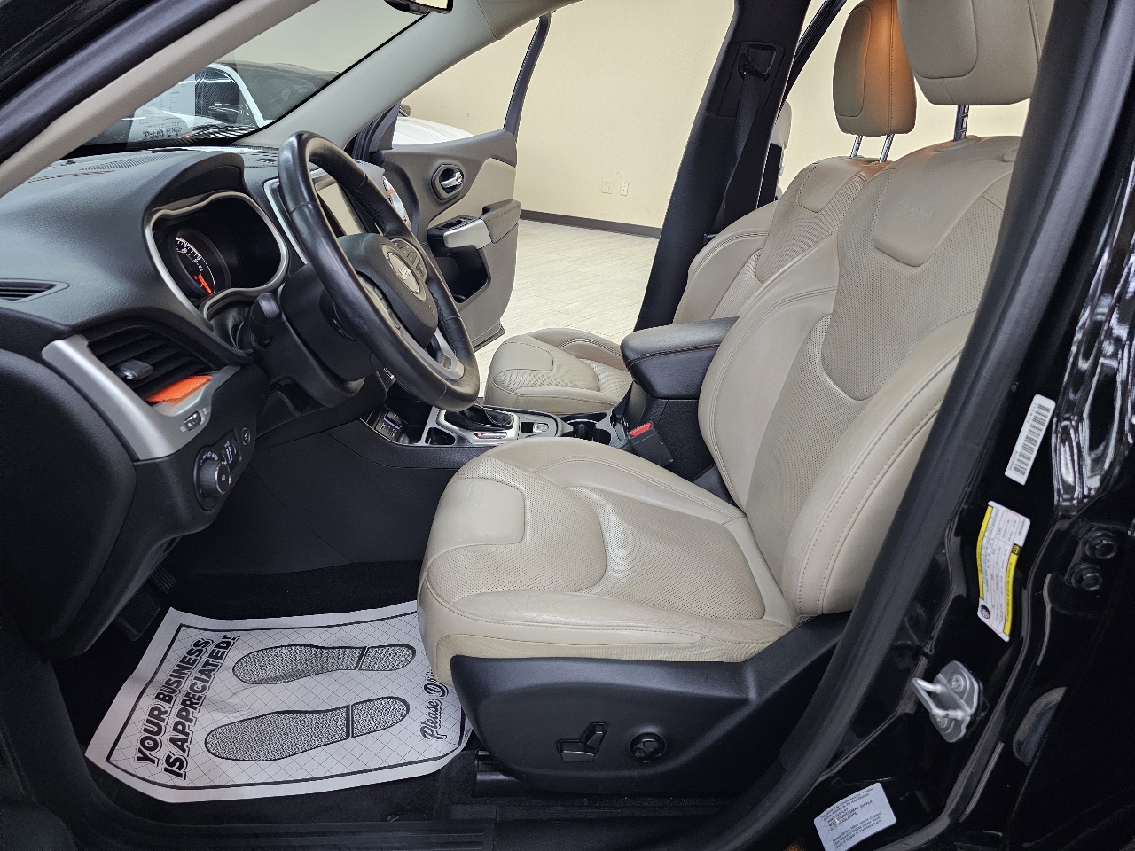 Jeep Cherokee Limited FWD 2017 Jeep Cherokee Limited FWD 2017