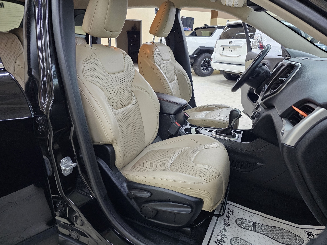 Jeep Cherokee Limited FWD 2017 Jeep Cherokee Limited FWD 2017