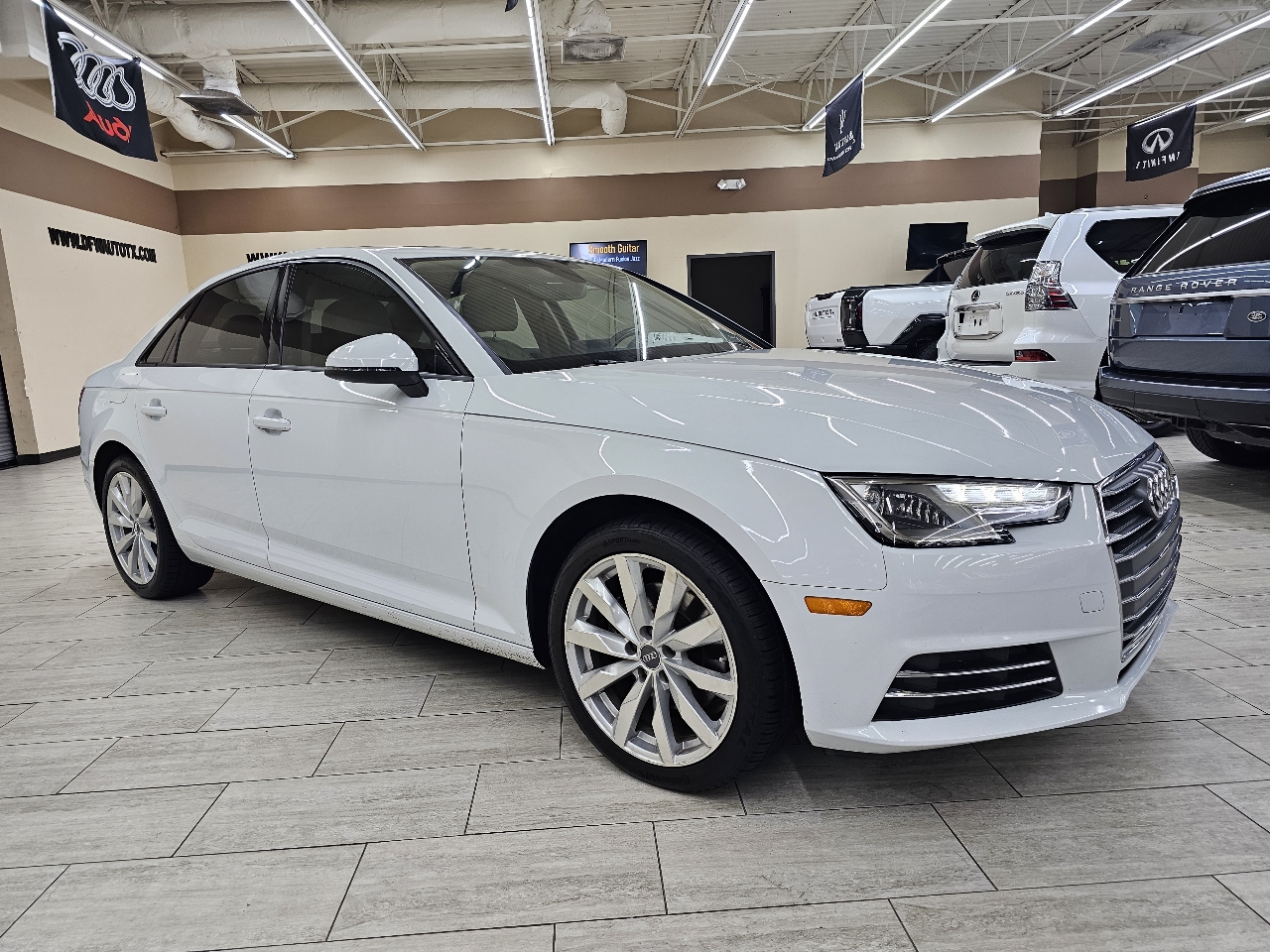 Audi A4 2.0T Premium Sedan 2017 Audi A4 2.0T Premium Sedan 2017