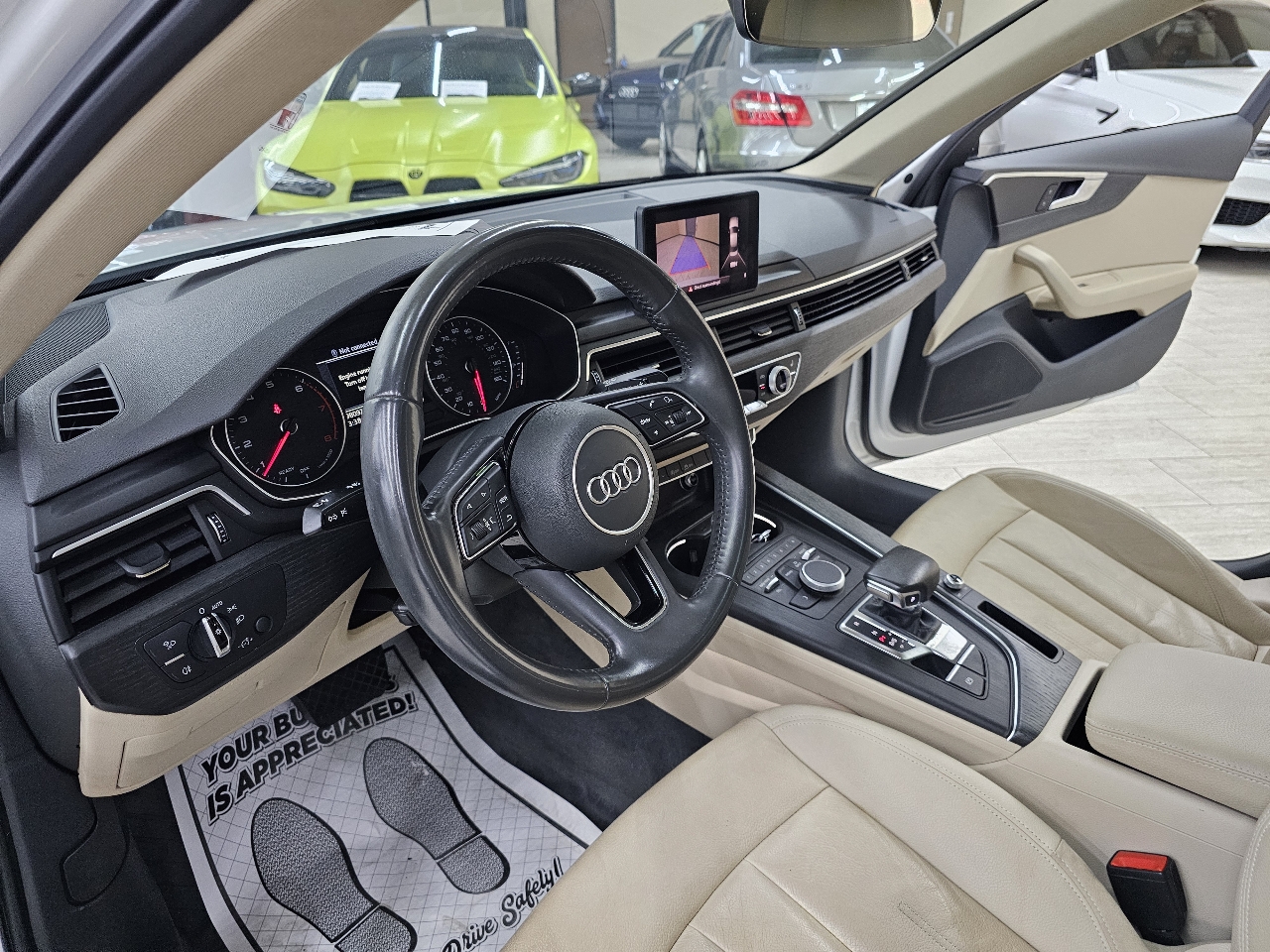 Audi A4 2.0T Premium Sedan 2017 Audi A4 2.0T Premium Sedan 2017