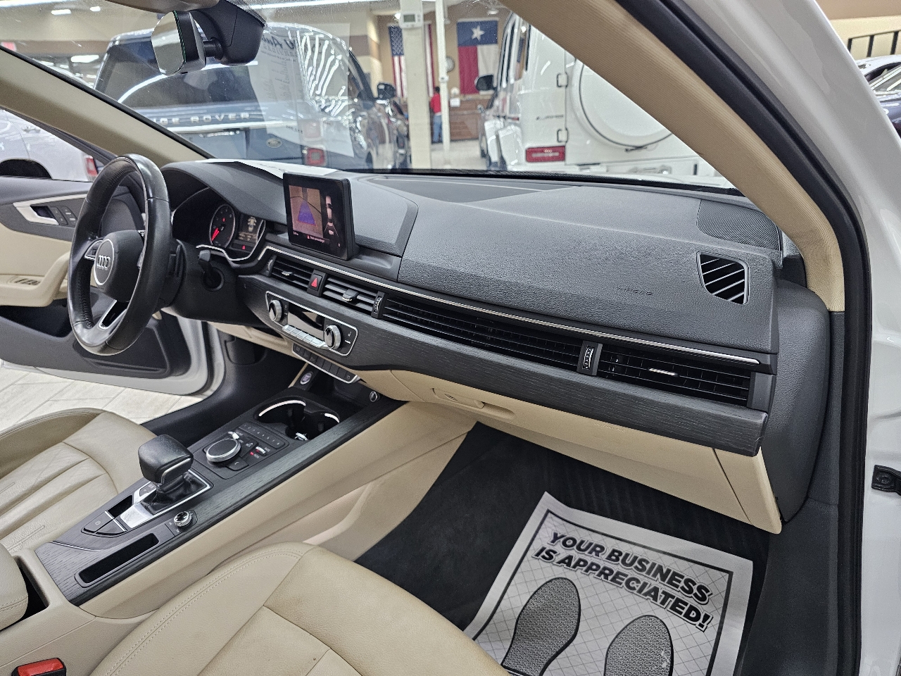 Audi A4 2.0T Premium Sedan 2017 Audi A4 2.0T Premium Sedan 2017