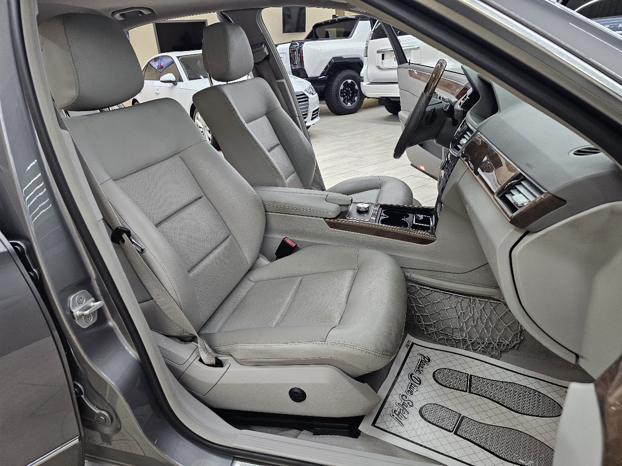 Mercedes-Benz E-Class E350 BlueTEC Sedan 2012 Mercedes-Benz E-Class E350 BlueTEC Sedan 2012