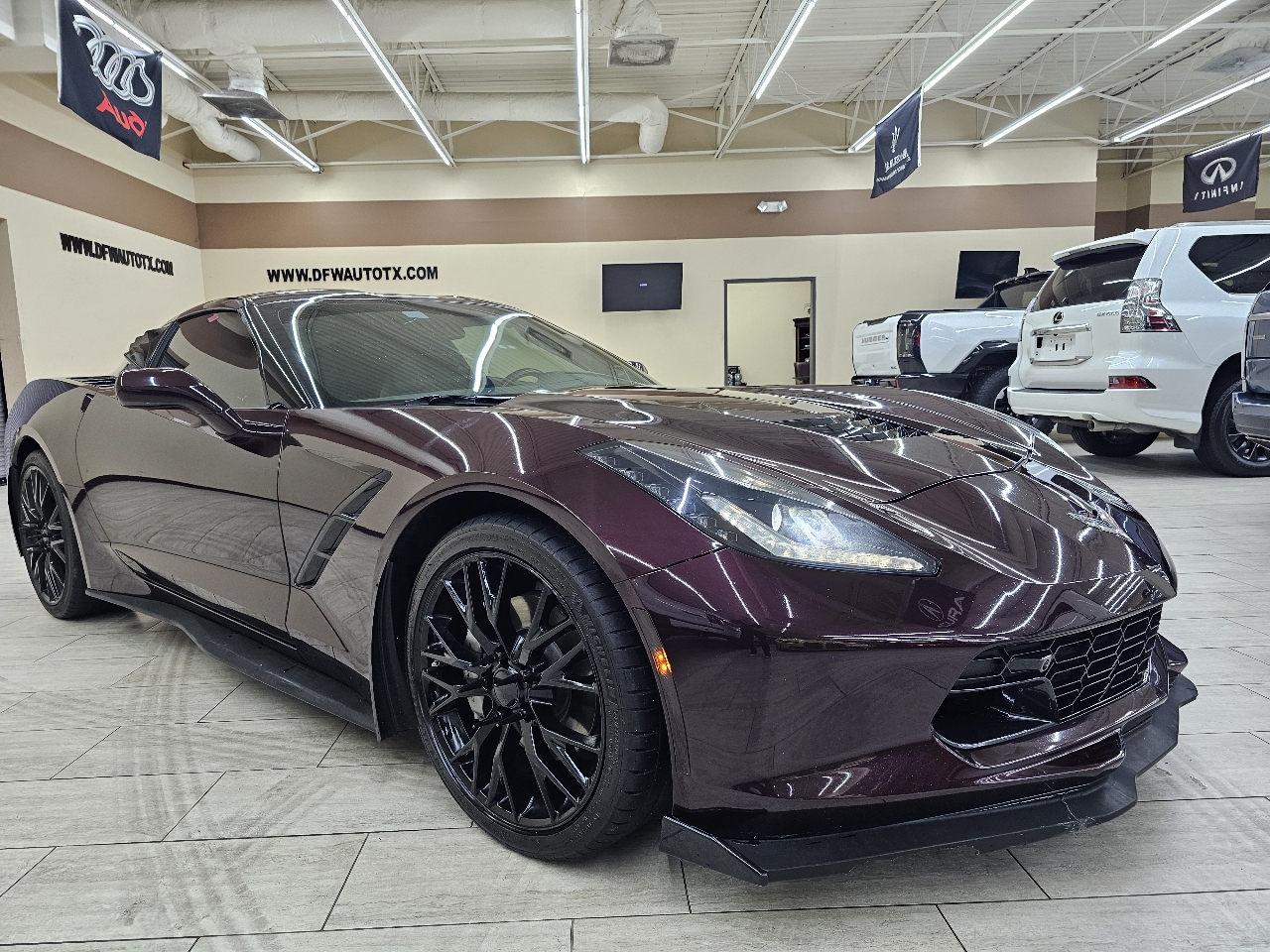 Chevrolet Corvette 2LT Coupe Automatic 2017 Chevrolet Corvette 2LT Coupe Automatic 2017