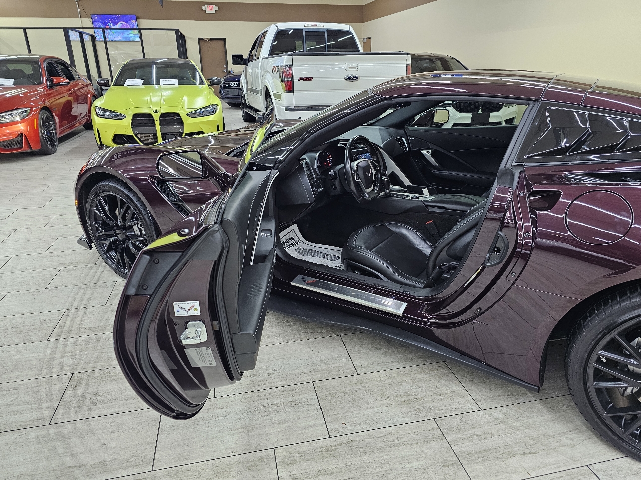 Chevrolet Corvette 2LT Coupe Automatic 2017 Chevrolet Corvette 2LT Coupe Automatic 2017