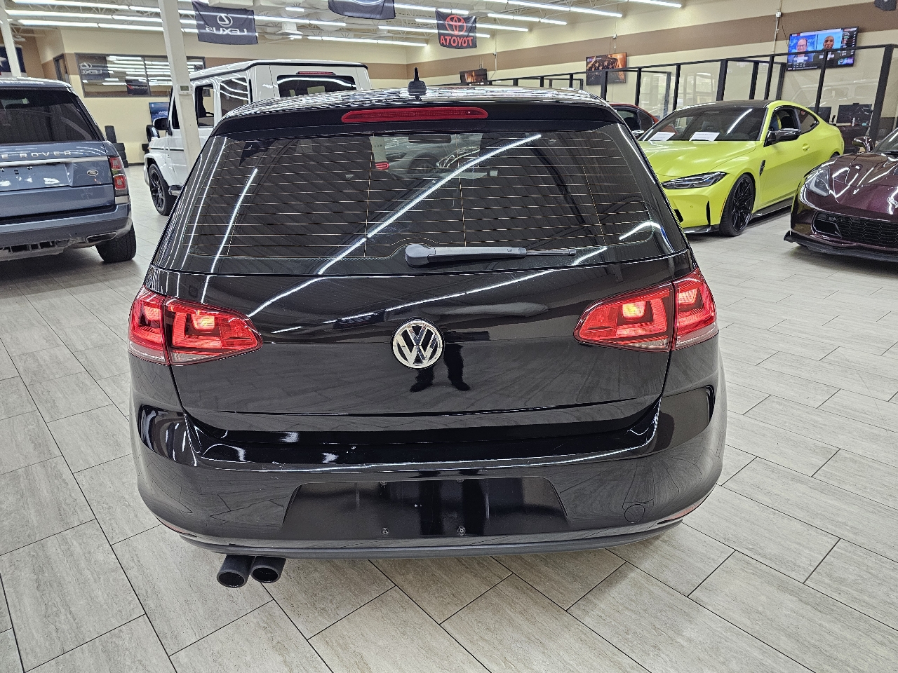 Volkswagen Golf  2016 Volkswagen Golf  2016