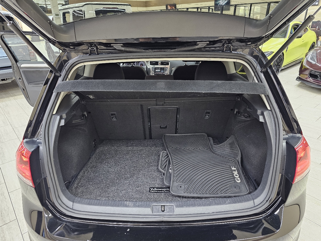 Volkswagen Golf  2016 Volkswagen Golf  2016