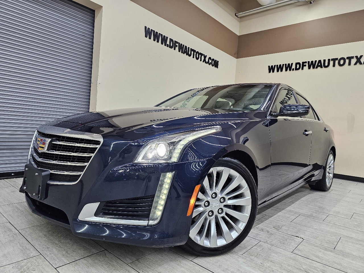 Cadillac CTS 2.0L Turbo Luxury AWD 2017 Cadillac CTS 2.0L Turbo Luxury AWD 2017
