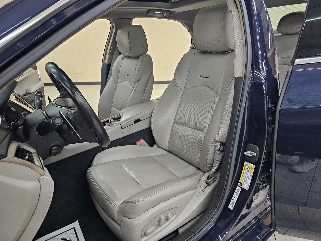 Cadillac CTS 2.0L Turbo Luxury AWD 2017 Cadillac CTS 2.0L Turbo Luxury AWD 2017