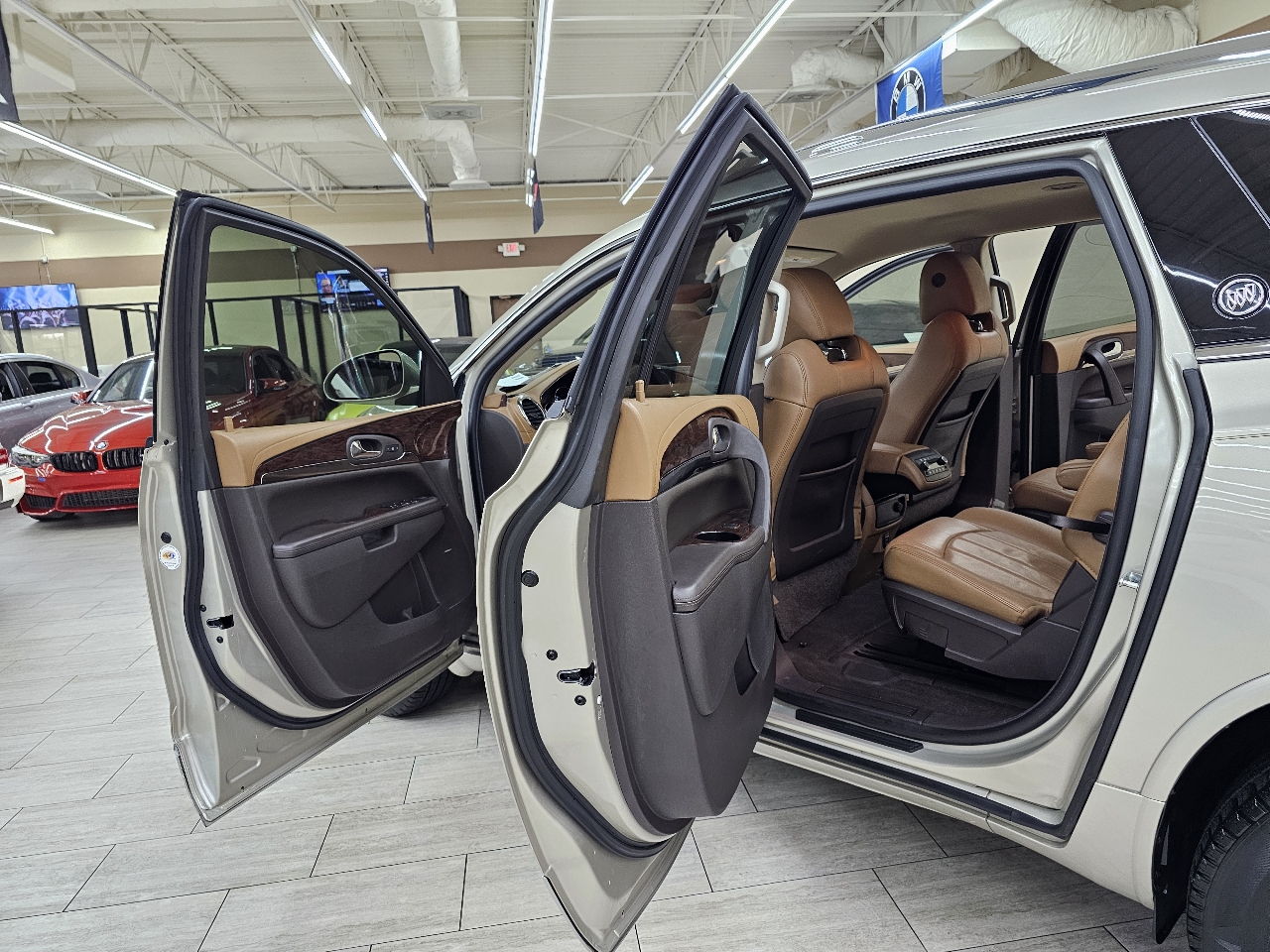 Buick Enclave Leather FWD 2016 Buick Enclave Leather FWD 2016