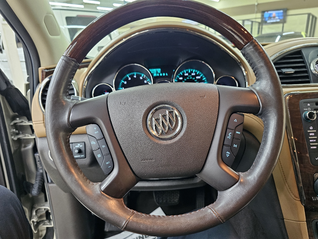 Buick Enclave Leather FWD 2016 Buick Enclave Leather FWD 2016