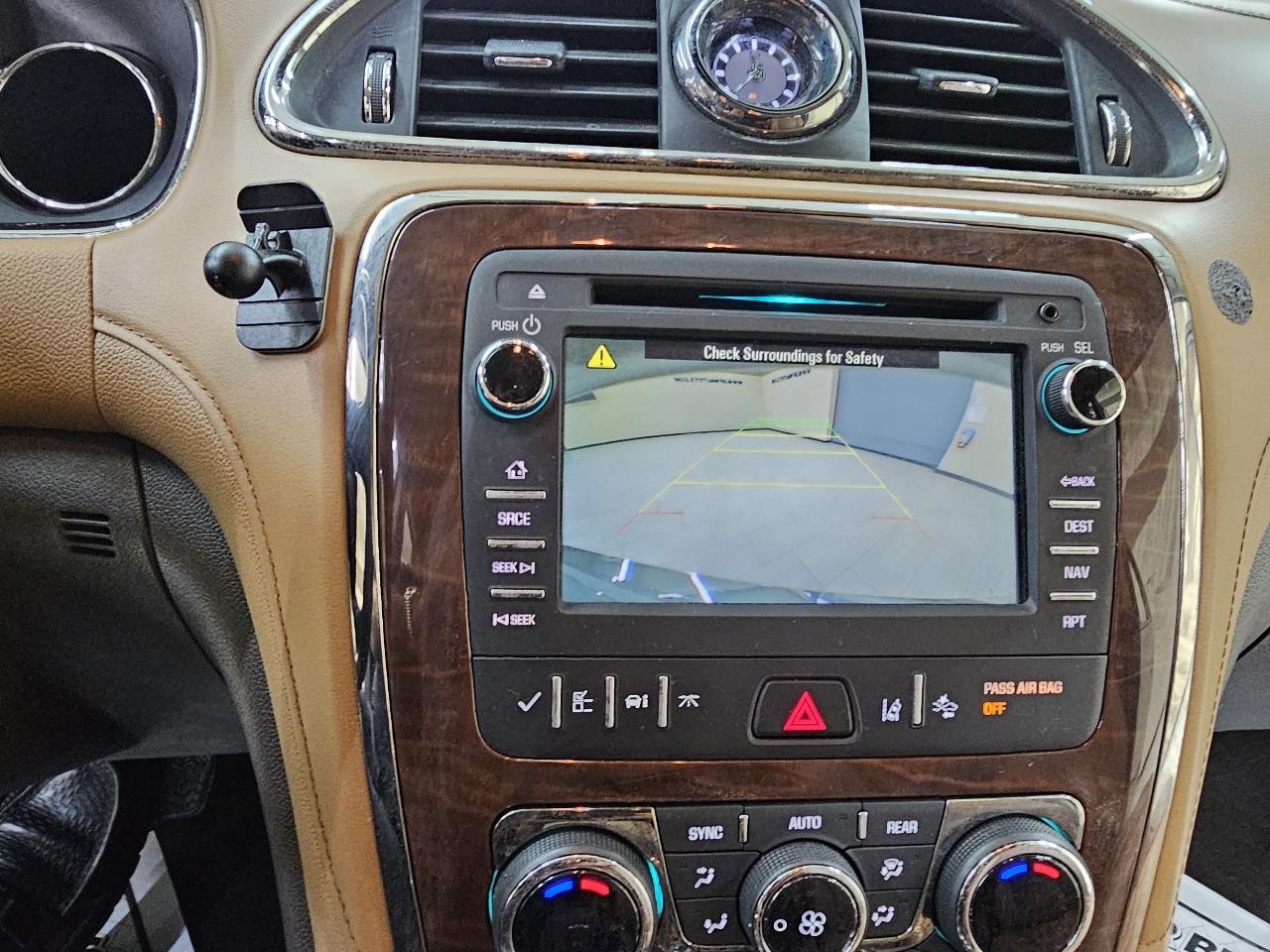 Buick Enclave Leather FWD 2016 Buick Enclave Leather FWD 2016